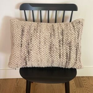 Anthropologie Studioilse Tufted Accent Sofa Pillow Cover 16” x 24” Ivory